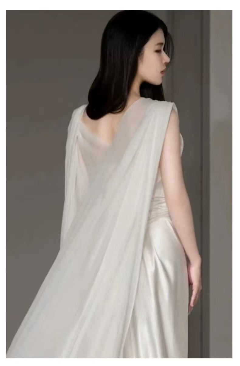 White Satin Pleats Straps Wedding Dress fg5604