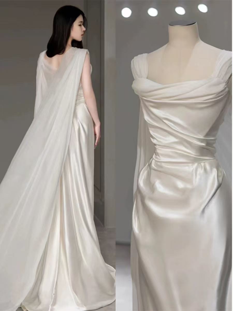 White Satin Pleats Straps Wedding Dress fg5604
