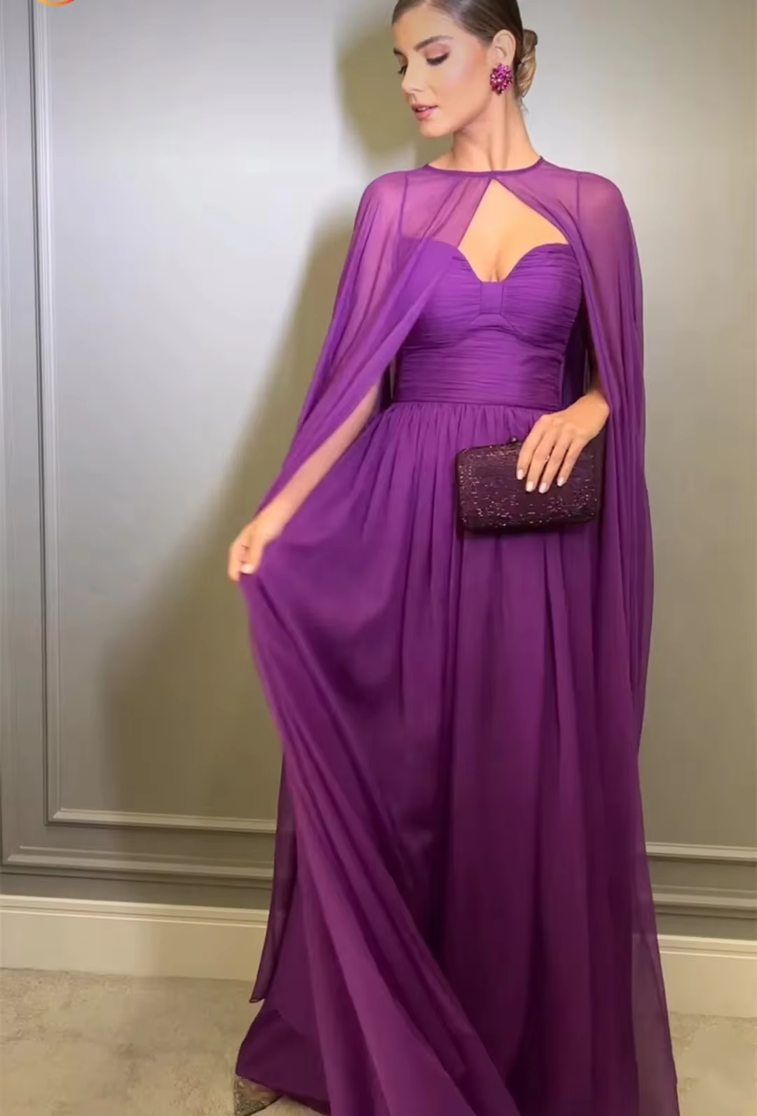 Elegant Purple Chiffon Long Evening Dress with Cape A-Line Pleated Floor Length Formal Prom Gown fg7269
