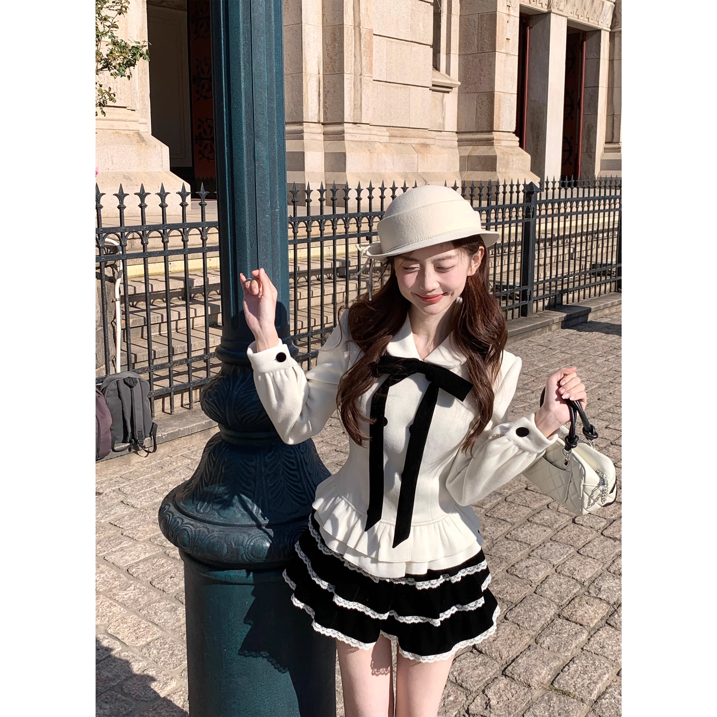 Women's woolen coat with quilting for autumn and winter A93