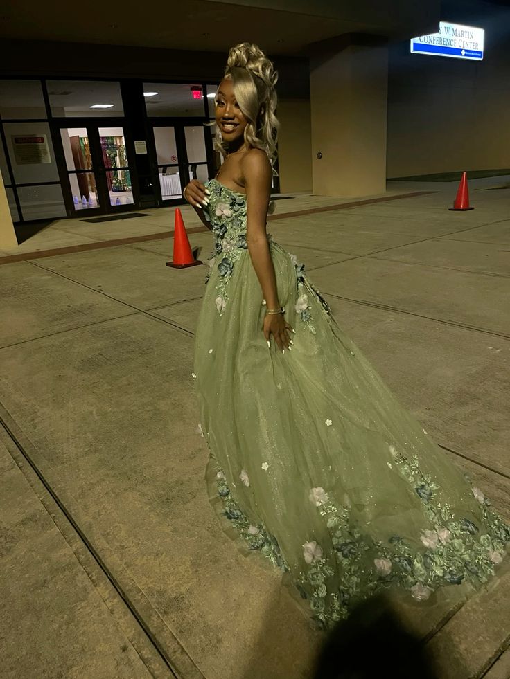 Green Strapless Long Prom Dress with Appliques fg5387