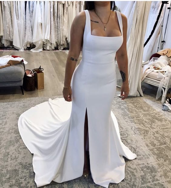 Elegant Mermaid Square Neck Satin Wedding Dresses with Slit fg6617