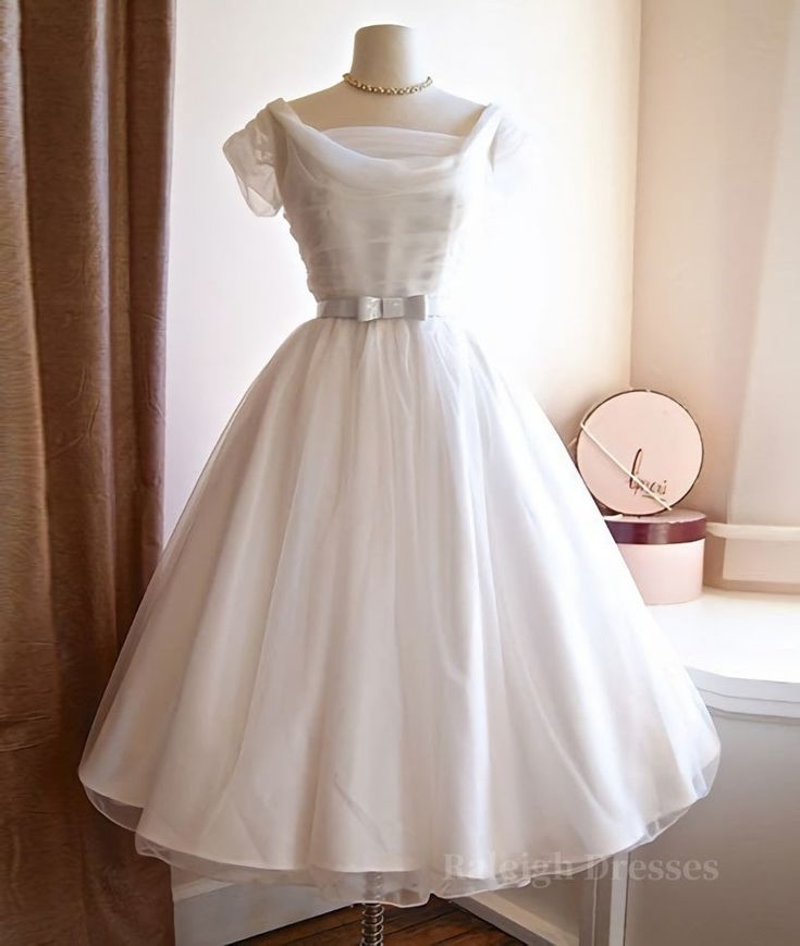 Round-Neck White Tulle Short Retro Prom Dresses, Retro Wedding Dresses fg5628