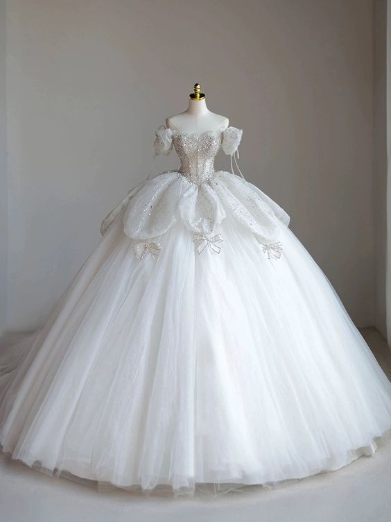 Sparkly Ball Gown Wedding Dresses For Bride 2025 Sweetheart Neckline Beading Sequins Short Sleeve Off The Shoulder Bridal Dresses fg6439