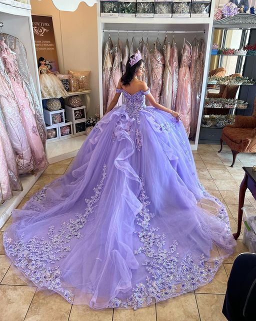 Ball Gown Quinceanera Dresses Beaded Appliques Lace Off Shoulder Tulle Sweet 15 16 Dress XV Prom Party Dress fg5693