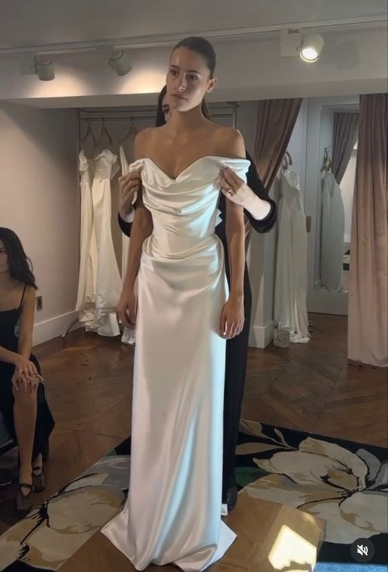 Sexy Sheath Off The Shoulder Satin Long Wedding Dresses fg6445