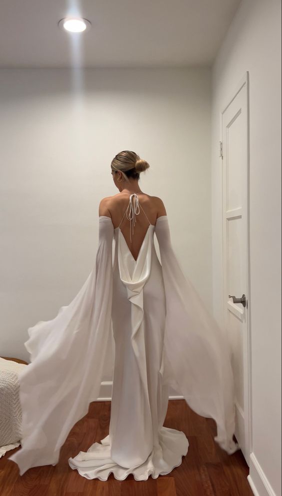 Wedding Dresses Soft Satin Long Floor Length Open Back Simple Bridal Gown With Detachable Flare Sleeves fg6409