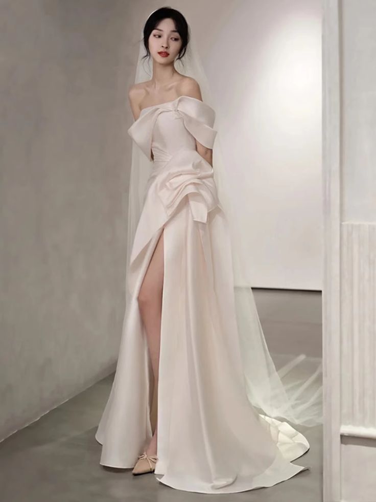 Off-The-Shoulder Satin High Split Twist Front Train Dresses For Wedding fg6444
