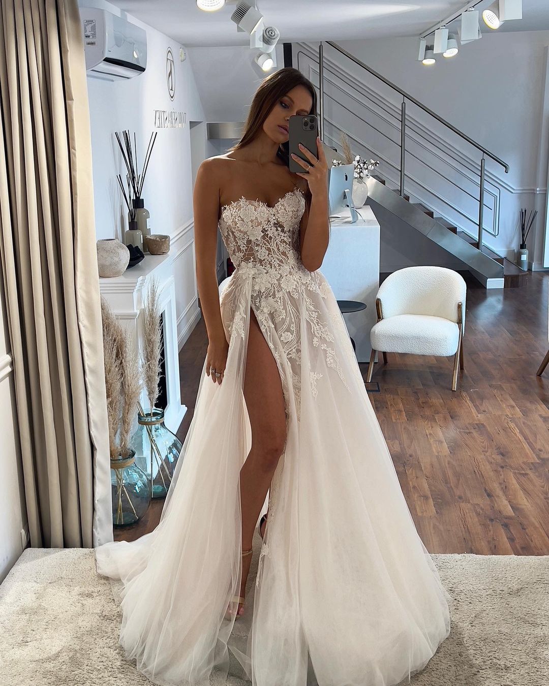 Charming A Line Sweetheart Tulle Wedding Dresses with Appliques fg5841
