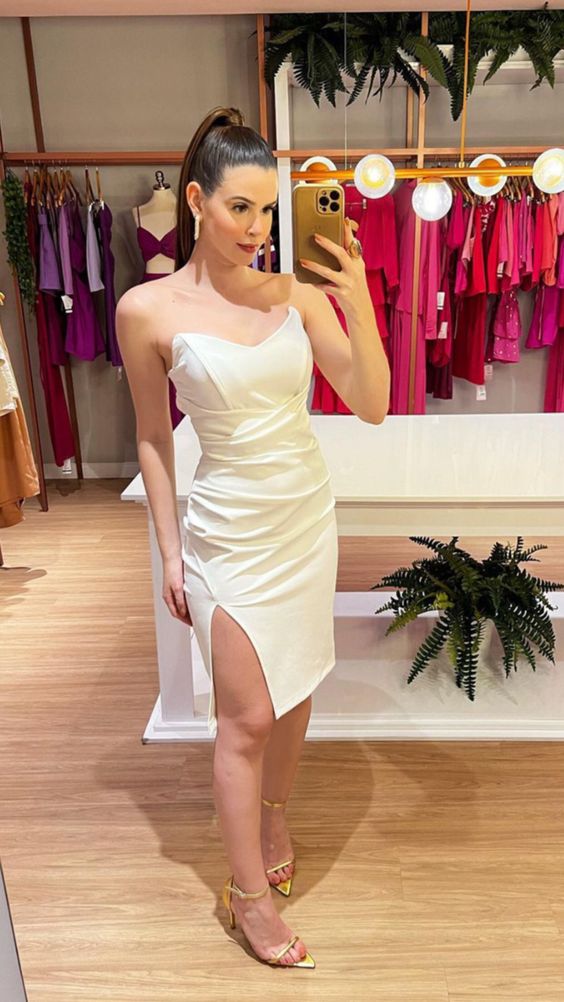 Weißes trägerloses Partykleid mit Beinschlitz, weißes Homecoming-Kleid fg4601