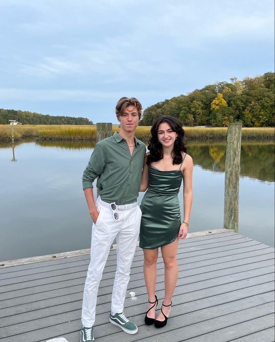 Robe de soirée courte vert sauge fg4322