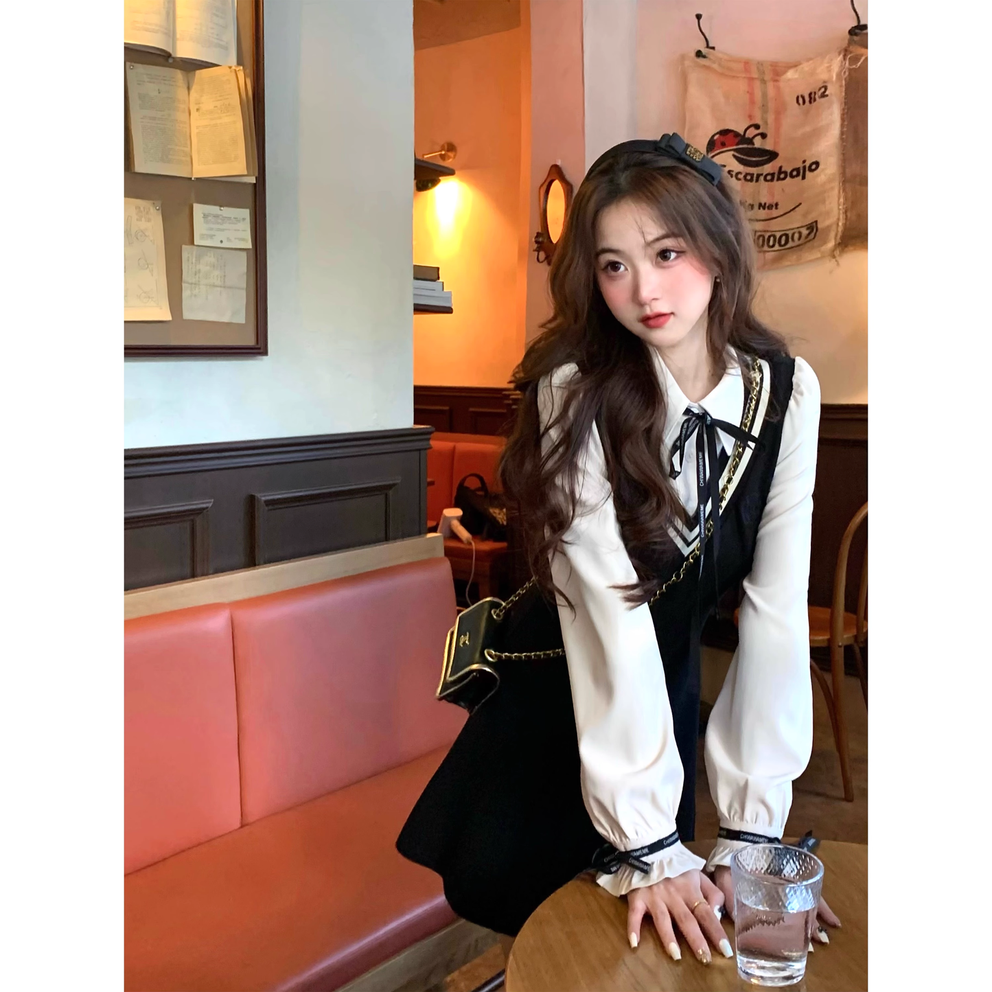 Faux two-piece shirt long-sleeved black dress A10