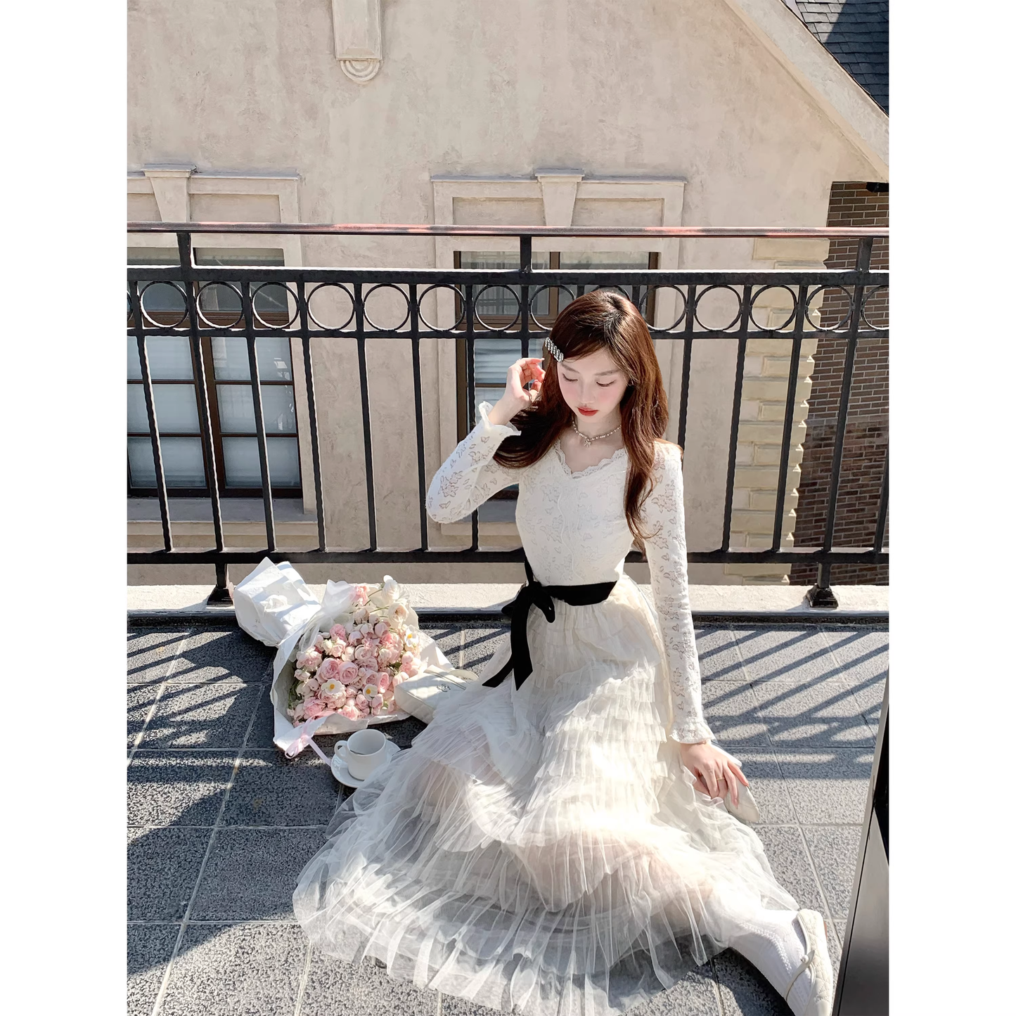 Fleece-lined lace cake mesh dress for women in winter A28