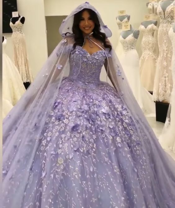 Lavender Princess Quinceanera Dress Ball Gown Lace Appliques Corset Sweet 15 Prom Dresses fg2811
