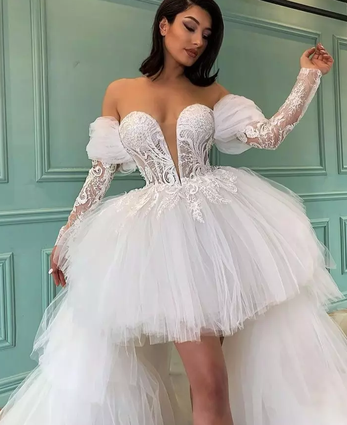SHORT FRONT LONG BACK WEDDING DRESS fg282