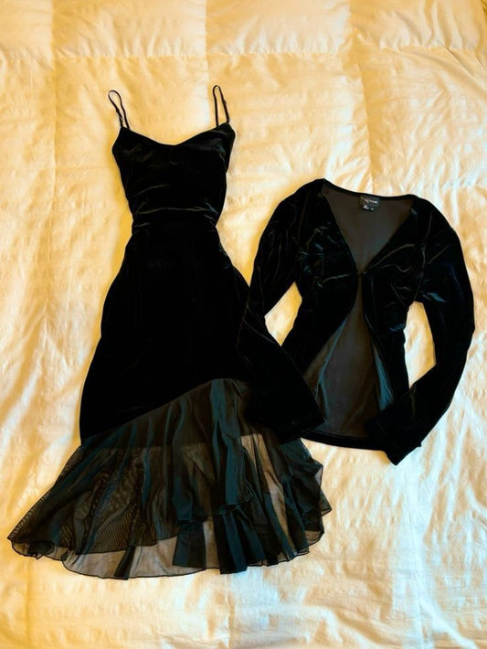 Black Velvet Tiered Cocktail Dress Prom Party Gowns Formal Dresses(Jacket not included)      fg7231