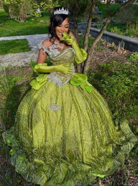 Sweetheart Ball Gown Green Long Prom Dresses Sparkly Rhinestone Tulle Green Sweet 16 Dress fg8536