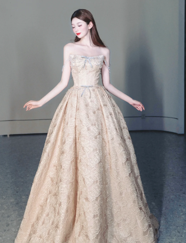 Champagne Strapless Prom Gown Lace  Elegant Evening Dress fg8651