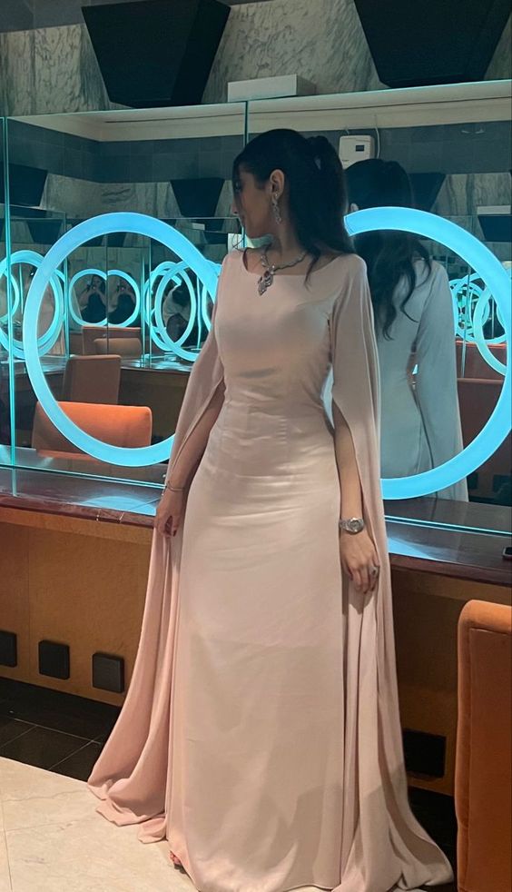 Elegant Evening Dress for Women, Prom Wear Gown       fg5392