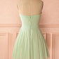 Salbeigrünes trägerloses kurzes A-Linien-Partykleid Homecoming-Kleider fg3726