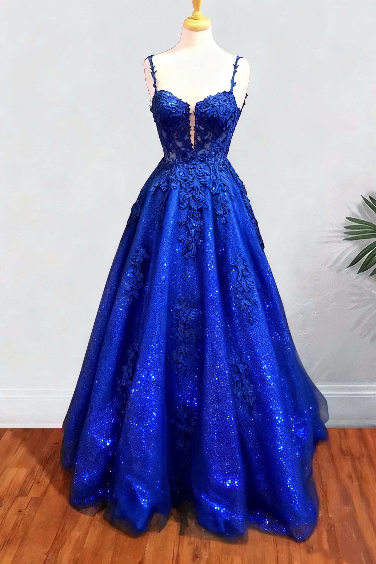 A-line Spaghetti Straps Long/Floor-Length Tulle Prom Dress With Beading Glitter Appliqued       fg6754