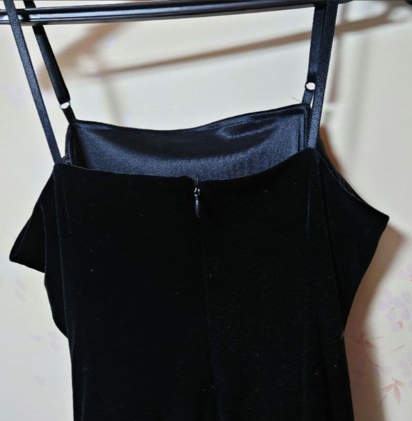 Schwarzes Cocktailkleid aus Samt mit Stufen, Abschlussball, Partykleid, formelle Kleider (Jacke nicht im Lieferumfang enthalten) fg7231